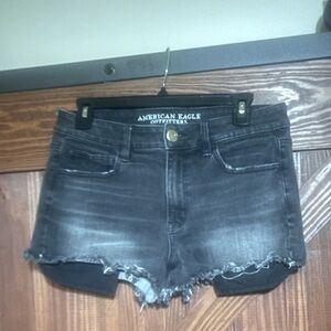 NWOT American eagle shorts size 10